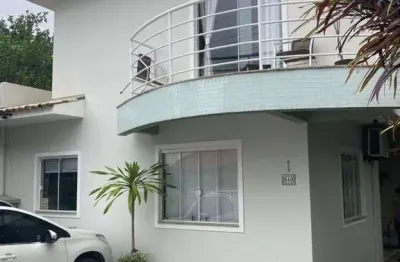 Casa com 3 quartos à venda em Bombas, Bombinhas 