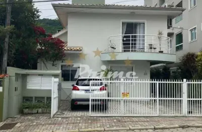 Casa com 3 quartos à venda em Bombas, Bombinhas 