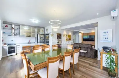 Casa em condomínio fechado com 4 quartos à venda em Zimbros, Bombinhas 