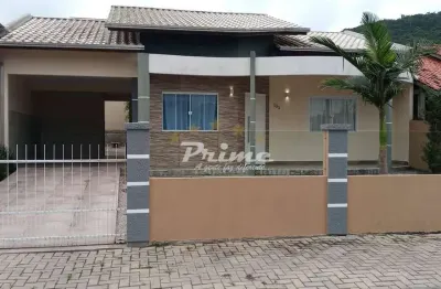 Casa com 2 quartos à venda em Zimbros, Bombinhas 