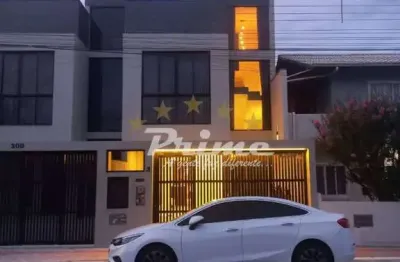 Casa triplex á venda - 3 suítes - bairro bombas - bombinhas/sc