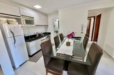 Apartamento com dois dormitórios na praia de bombas