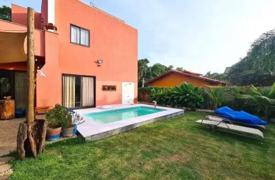 Casa de 4 dormitórios á venda no bairro mariscal - bombnhas/sc