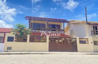 Belíssima casa á venda no bairro canto grande - bombinhas/sc