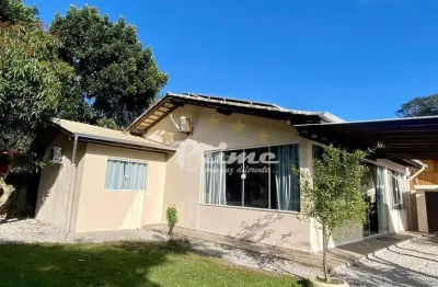 Casa á venda no bairro canto grande  - bombinhas/sc