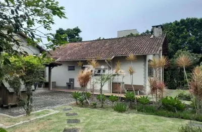 Casa com 3 quartos à venda no José Amândio, Bombinhas 