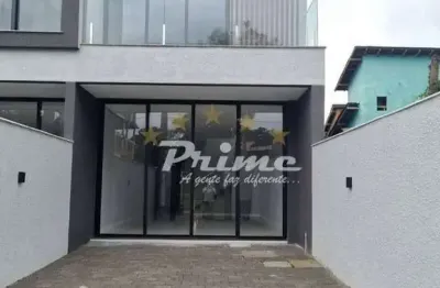 Sobrado com 2 suítes + 1 quarto á venda no bairro de mariscal - bombinhas/sc