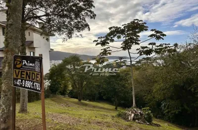 Terreno á venda com projeto aprovado - em condomínio fechado - centro - bombinhas/sc