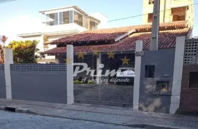 Casa com 3 quartos à venda no José Amândio, Bombinhas 