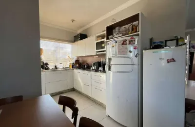 Residencial a venda no bairro de zimbros - bombinhas/sc