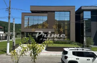 Casa de 3 quartos à venda em condomínio - bairro zimbros - bombinhas/sc