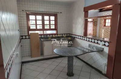 Casa com 4 quartos, 400m do mar, à venda em bombas - bombinhas
