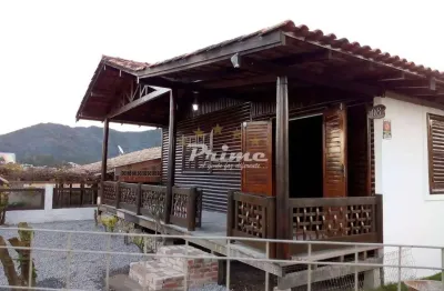 Casa com 2 quartos à venda em Bombas, Bombinhas 