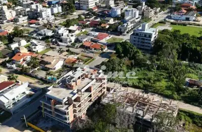Apartamento 2 suítes, 1 vaga privativa no bairro canto grande - bombinhas/sc