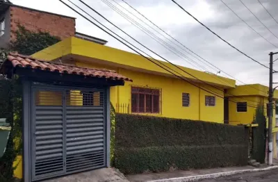 Casa com 3 quartos à venda na Rua Amador Lourenço, 234, Vila Constança, São Paulo