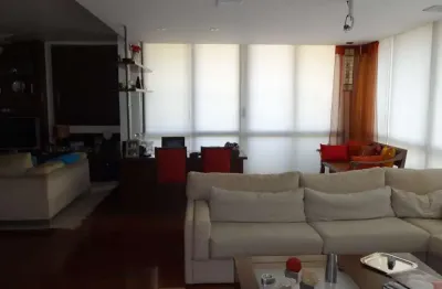 Apartamento com 3 quartos para alugar na Rua Lopes Neto, 56, Itaim Bibi, São Paulo