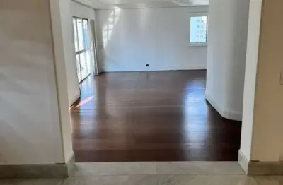 Apartamento com 3 quartos para alugar na Alameda dos Arapanés, 628, Moema, São Paulo
