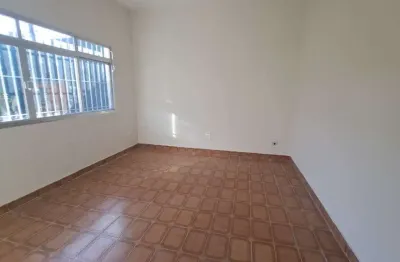 Casa com 4 quartos para alugar em Guilhermina, Praia Grande 