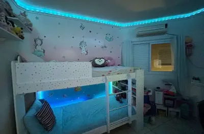 Sobrado com 2 quartos, Sítio do Campo, Praia Grande - R$ 310 mil, Cod: 718991