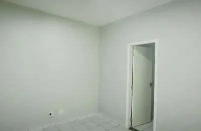 Casa com 1 dorm, Parque das Bandeiras, São Vicente - R$ 195 mil, Cod: 719073