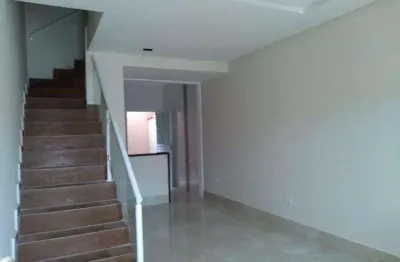 Casa com 3 quartos para alugar na Vila Mirim, Praia Grande 