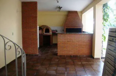 Casa com 4 quartos para alugar em Guilhermina, Praia Grande 