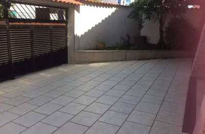 Casa com 3 quartos para alugar no Boqueirão, Praia Grande 