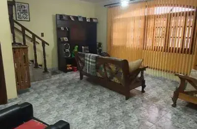 Casa com 3 quartos para alugar no Boqueirão, Praia Grande 