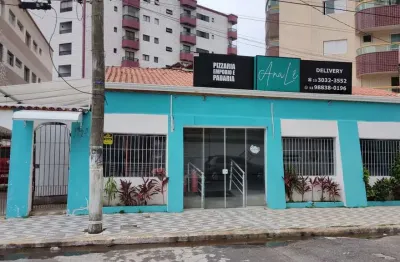 Casa com 3 dorms, Caiçara, Praia Grande - R$ 780 mil, Cod: 717569