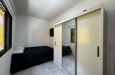 Casa com 2 quartos para alugar na Cidade Ocian, Praia Grande 