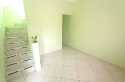 Casa com 3 quartos para alugar em Guilhermina, Praia Grande 