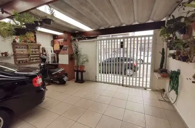 Casa com 3 dorms, Guilhermina, Praia Grande - R$ 520 mil, Cod: 716397