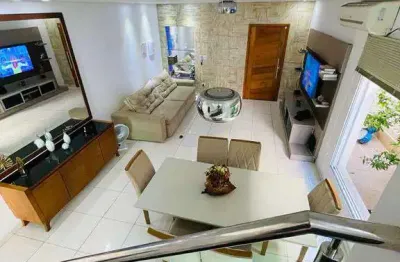 Sobrado com 4 dorms, Canto do Forte, Praia Grande - R$ 1.5 mi, Cod: 716418