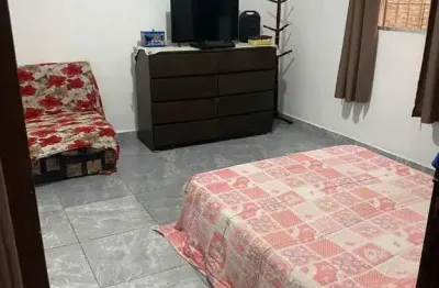 Casa com 2 quartos, Boqueirão, Praia Grande - R$ 650 mil, Cod: 722323