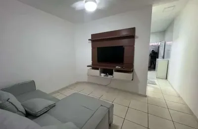 Casa com 3 quartos, Mirim, Praia Grande - R$ 430 mil, Cod: 722334