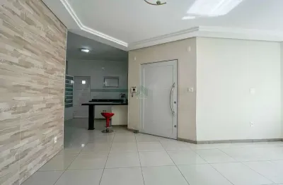 Casa com 4 quartos à venda na sagrada família, belo horizonte  por r$ 1.200.000