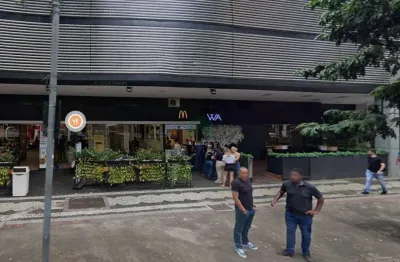 Ponto comercial para alugar na Savassi, Belo Horizonte  por R$ 40.000