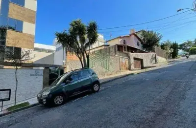 Terreno à venda no Fernão Dias, Belo Horizonte  por R$ 650.000