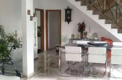 Cobertura com 4 quartos à venda no Grajaú, Belo Horizonte  por R$ 1.500.000