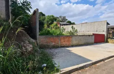 Terreno com alto potencial para construção de barração.