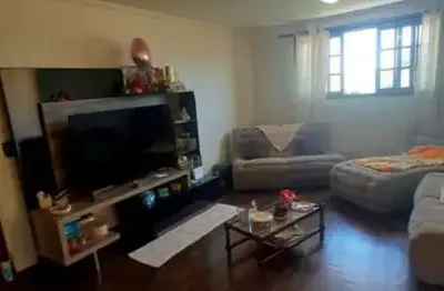 Casa com 3 quartos à venda na Rua Nelson Barreto, 47, Uvaranas, Ponta Grossa