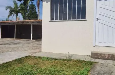 Casa em condomínio fechado com 2 quartos à venda na Rua Ucrânia, 1061, Uvaranas, Ponta Grossa