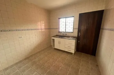 Casa em condomínio fechado com 3 quartos para alugar na Rua Alfredo Guimarães Vilela, 45, Jardim Carvalho, Ponta Grossa