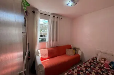 Apartamento térreo com 3 dormitórios, suíte e cozinha americana - conforto e praticidade em um só lugar!