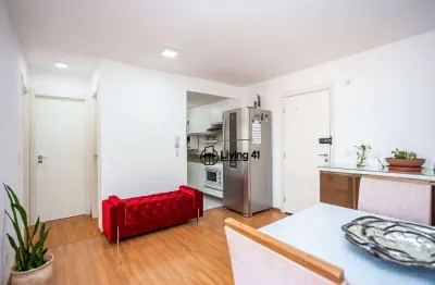 Apartamento com 2 dormitórios e 1 vaga de garagem à venda, 49 m² por R$ 580.000 - Centro - Curitiba/PR