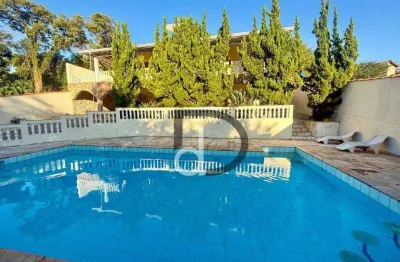 Casa com 3 dormitórios à venda, 494 m² por R$ 1.790.000,00 - Condomínio Marambaia - Vinhedo/SP