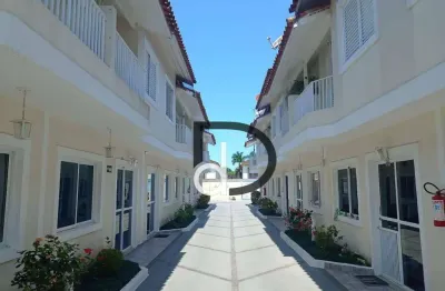 Village com 2 dormitórios à venda, 65 m² por R$ 480.000,00 - Vila Clais - Bertioga/SP