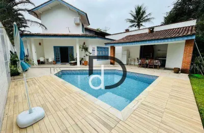 Casa com 4 dormitórios à venda, 263 m² por R$ 2.400.000,00 - Riviera de São Lourenço - Bertioga/SP