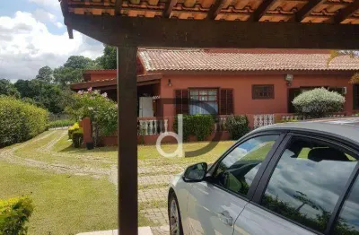 Casa com 3 quartos à venda, 217 m² por R$ 1.840.000 - Pinheirinho - Vinhedo/SP
