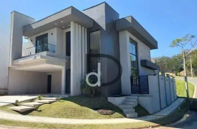 Casa em condomínio à venda em Valinhos, com 237m² e 4 quartos.